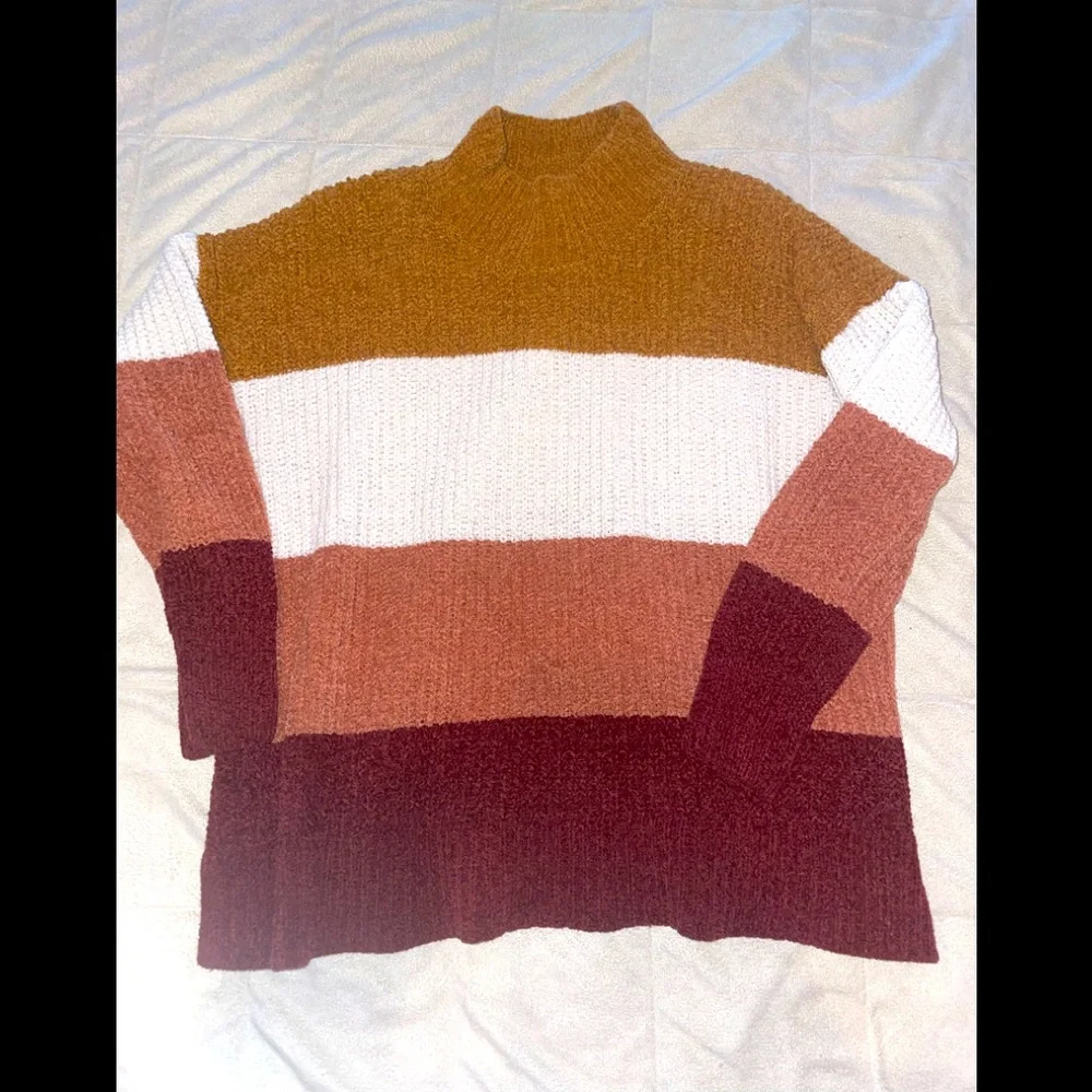 Color Block Sweater - Picture 1 of 1